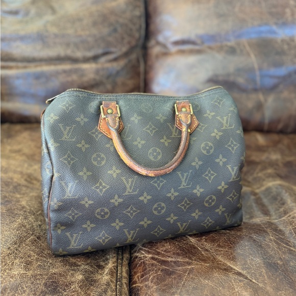 Louis Vuitton Handbags - Louis Vuitton Speedy 30